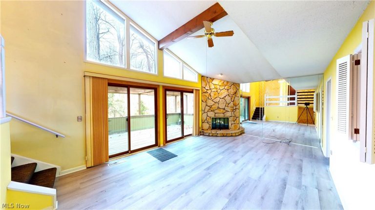 17652 Walnut Trail, Chagrin Falls, OH - Photo 3