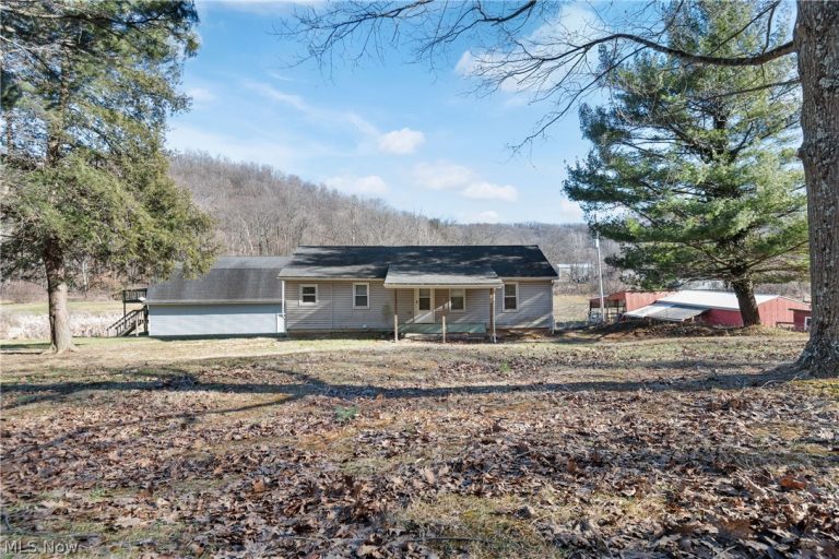 29395 Beitler Road, Dennison, OH - Photo 2