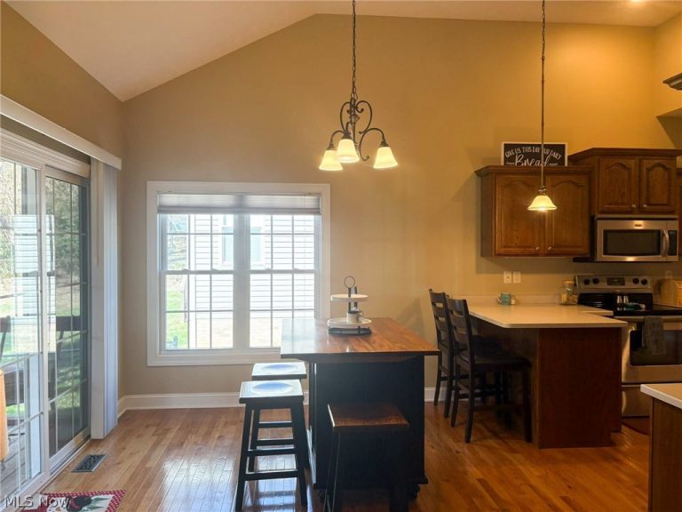 730 57th Street, Vienna, WV - Photo 8