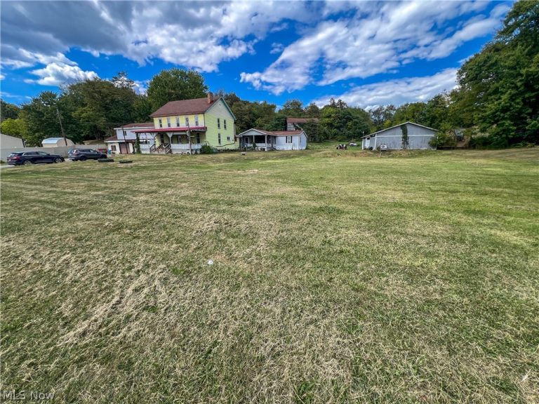 14614 Liverpool Road, East Liverpool, OH - Photo 3