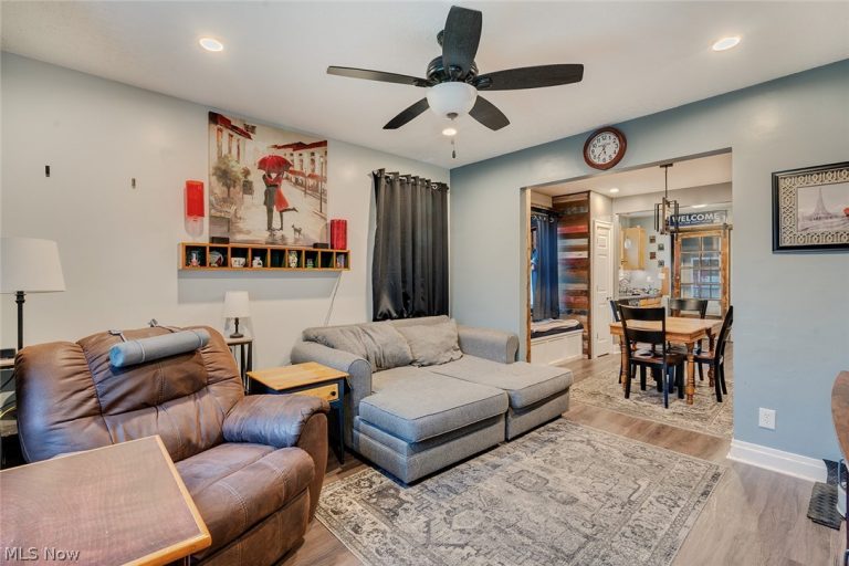 1634 Meadowbrook Avenue, Youngstown, OH - Photo 4