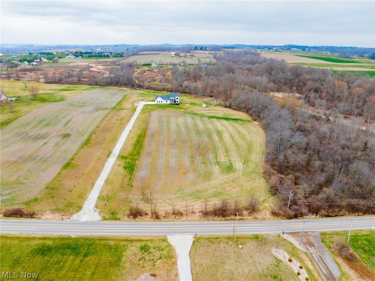 Pigeon Run Avenue, Navarre, OH, 44662