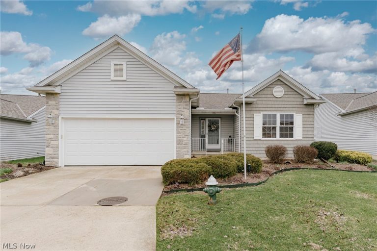 133 Gleneagle Drive, Elyria, OH, 44035