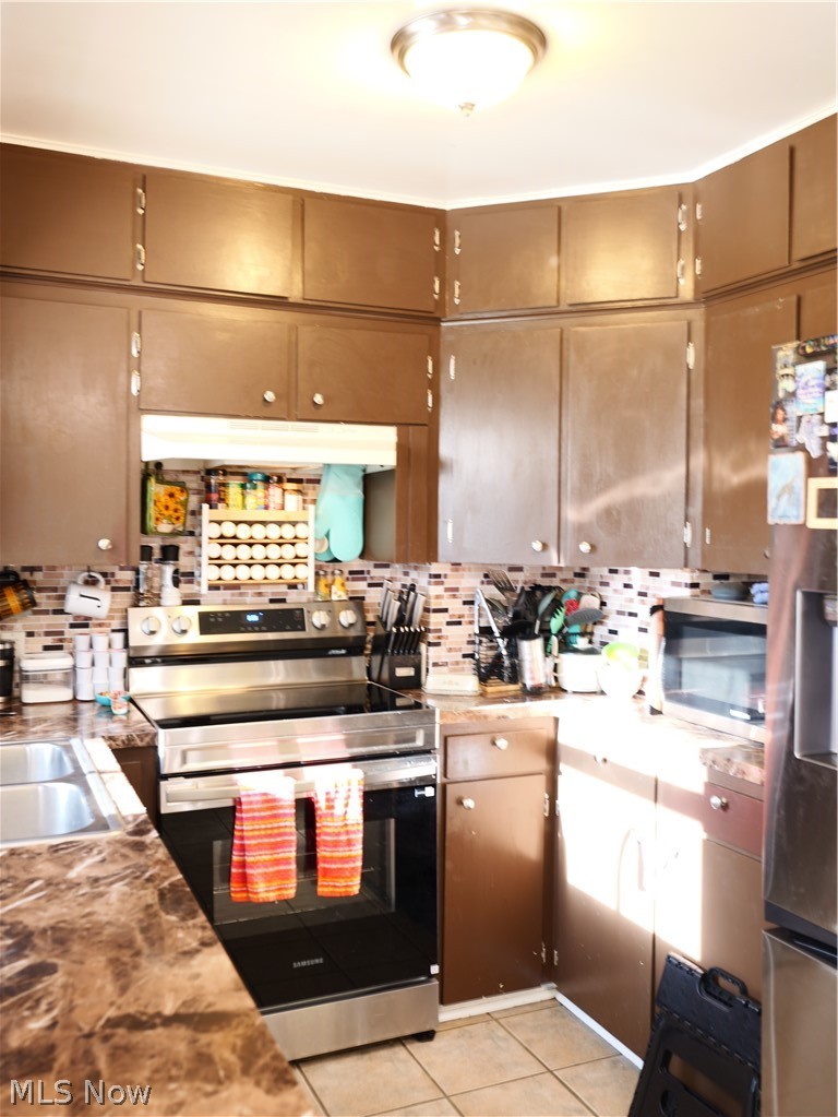 252 Parkgate Avenue, Austintown, OH - Photo 6