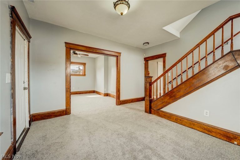 4432 Pearl Road, Cleveland, OH - Photo 8