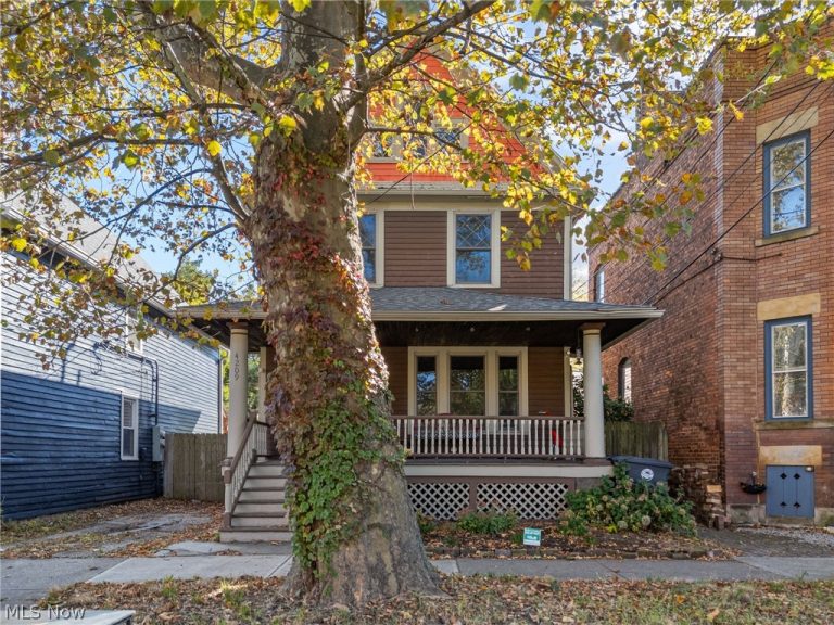 4209 Woodbine Avenue, Cleveland, OH - Photo 2
