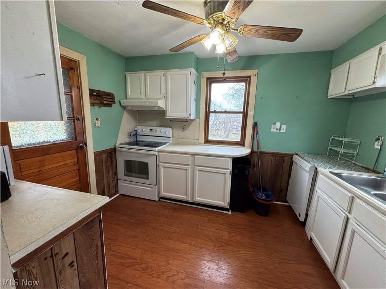 2610 Ridge Road, South Zanesville, OH - Photo 2