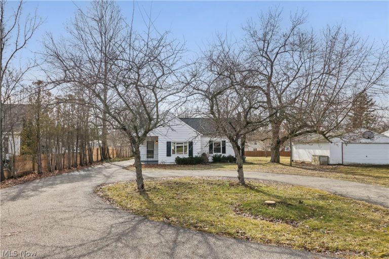 4544 Fishcreek Road, Stow, OH - Photo 3