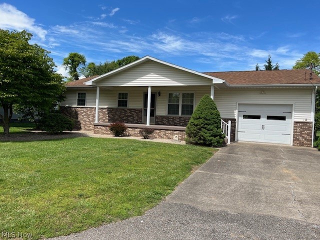287 Meadowlark Drive, Williamstown, WV, 26187