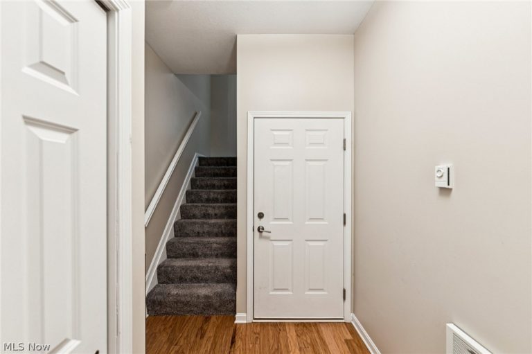 119 Vine Street, Westlake, OH - Photo 5