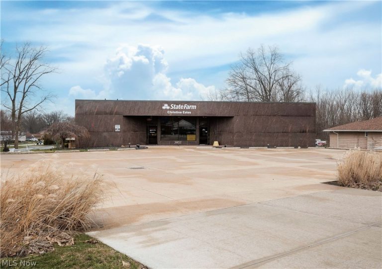 34100 Center Ridge Road, North Ridgeville, OH, 44039