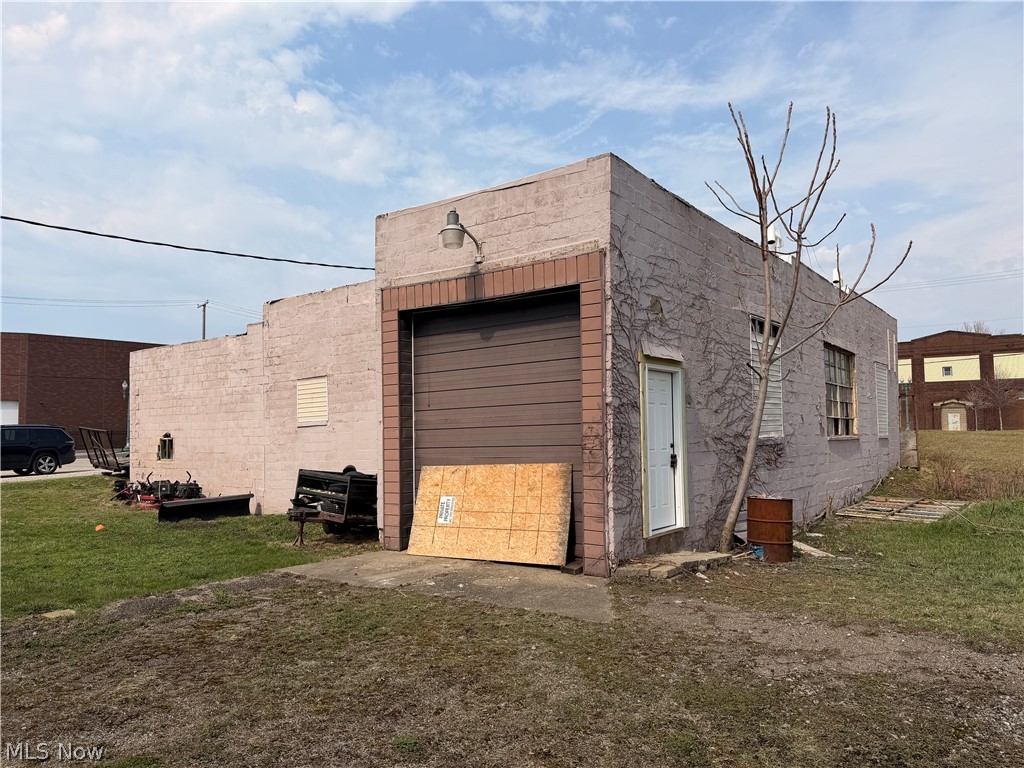 519 Hartung Place, Canton, OH