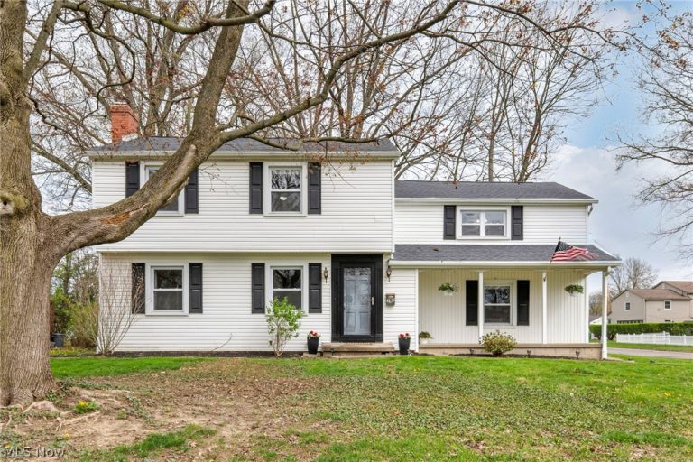 792 Forest Ridge Drive, Boardman, OH - Photo 2