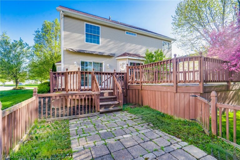 6124 Champagne Shores, Medina, OH - Photo 5