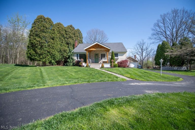 1150 Beech Street, Alliance, OH - Photo 2