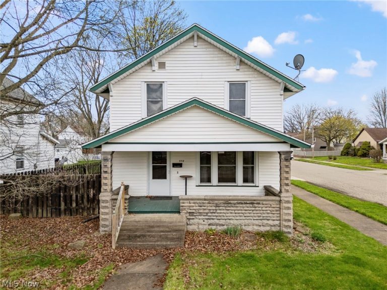 938 Race Street, Dover, OH - Photo 2