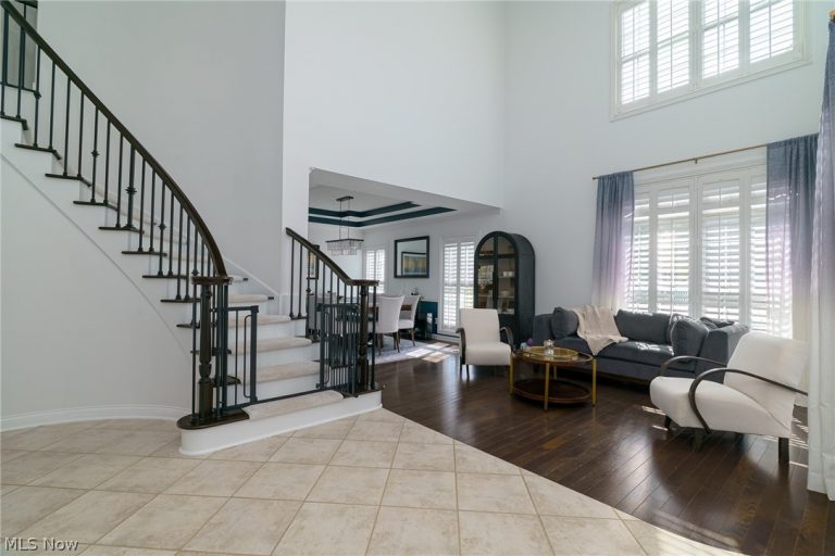 21711 Woodfield Trail, Strongsville, OH - Photo 8