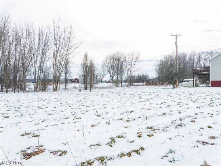 209 Meadowbrook Drive, Byesville, OH - Photo 4