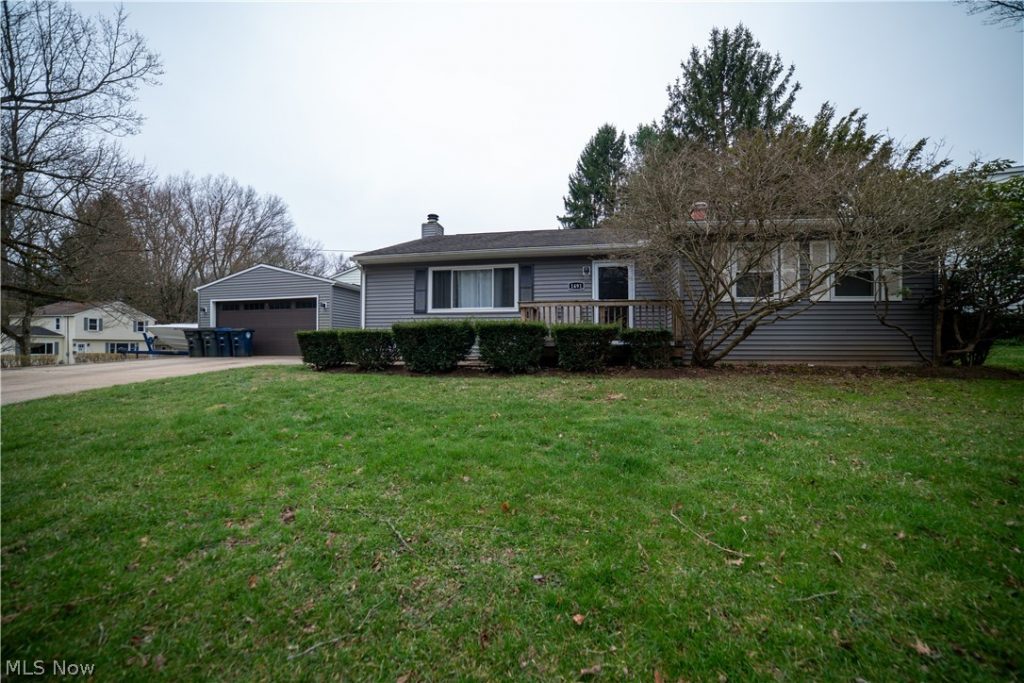 1491 Rowles Drive, Akron, OH