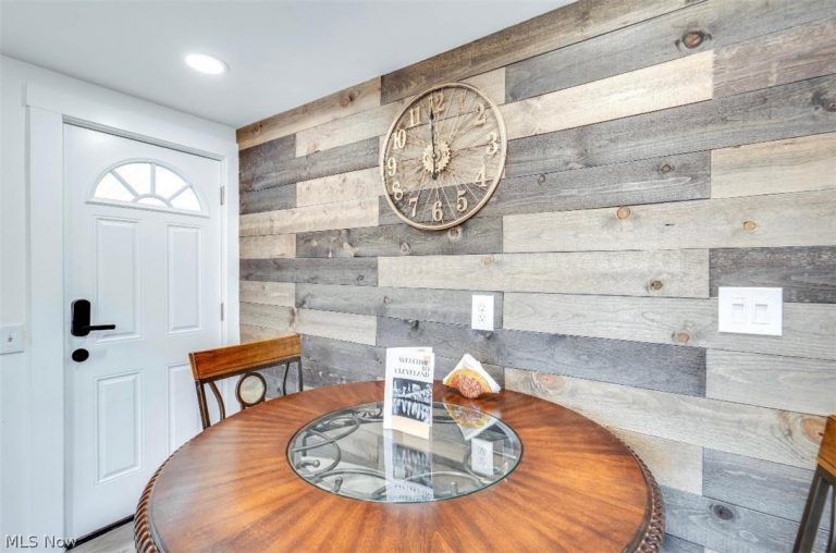 4924 Pearl Road, Cleveland, OH - Photo 3