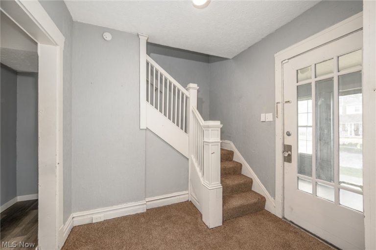 1603 Hampton Road, Akron, OH - Photo 8