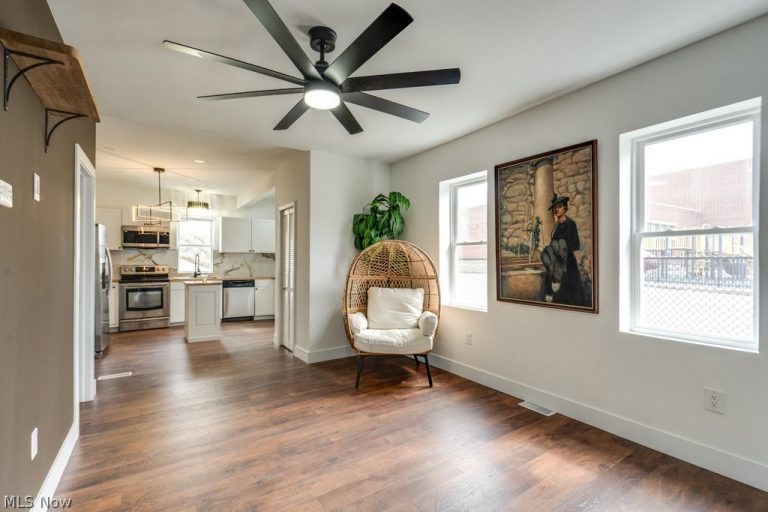 3135 46th Street, Cleveland, OH - Photo 5