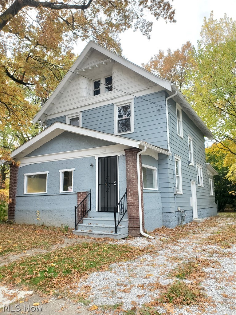 830 Sumner Street, Akron, OH, 44311