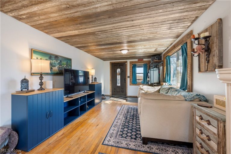 700 Shook Road, Akron, OH - Photo 3