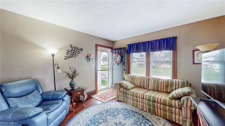 356 Avery Avenue, Bedford, OH - Photo 5