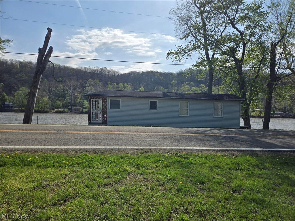 6341 State Route 669, Mcconnelsville, OH
