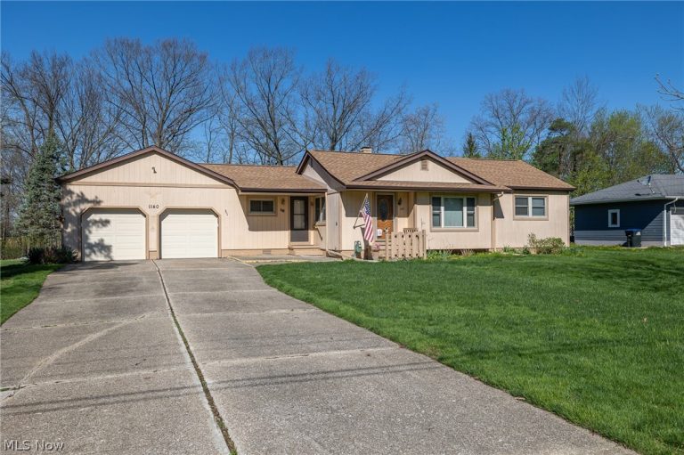 1140 Stearns Street, Brunswick, OH - Photo 2