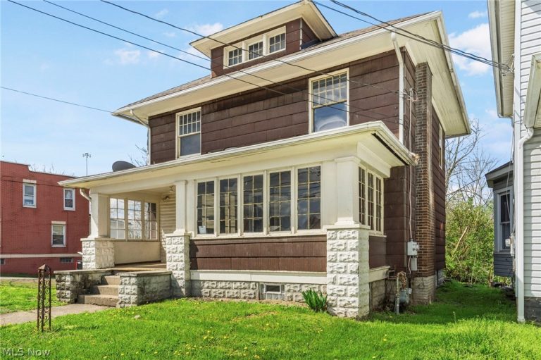 1225 Erie Street, Massillon, OH - Photo 2