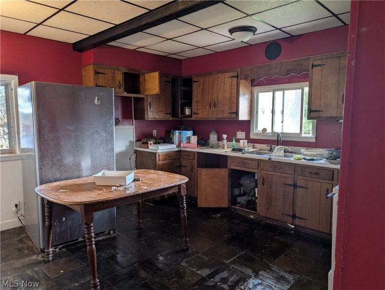 1111 Echo Street, Malta, OH - Photo 5