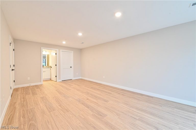 4740 Walworth Avenue, Cleveland, OH - Photo 5