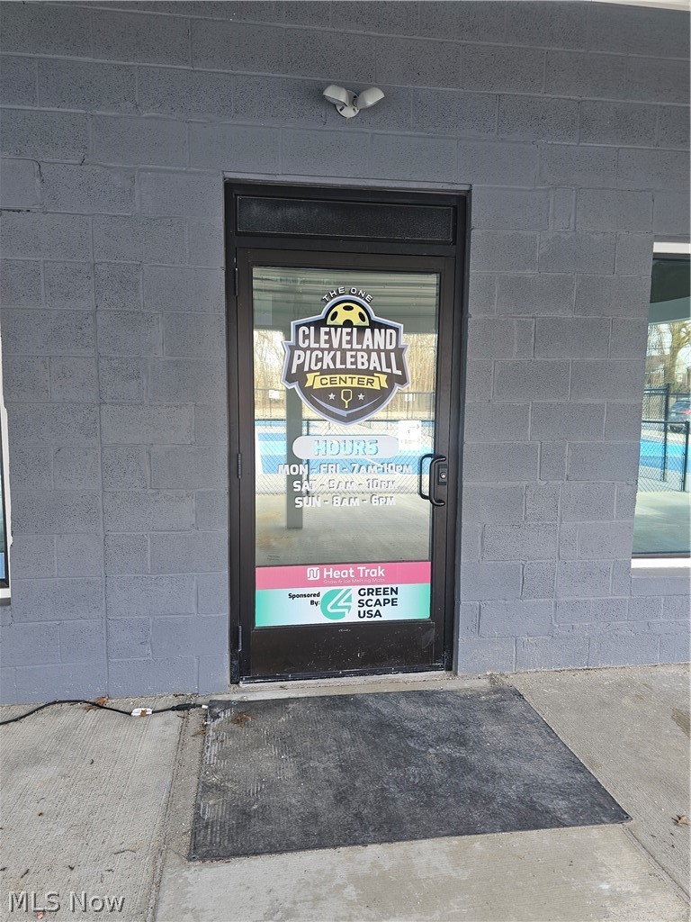 12400 Crossburn Avenue, Cleveland, OH - Photo 3