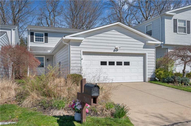 7161 Windmill Lane, Mentor, OH - Photo 3