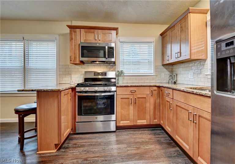 788 Jonathan Avenue, Akron, OH - Photo 8