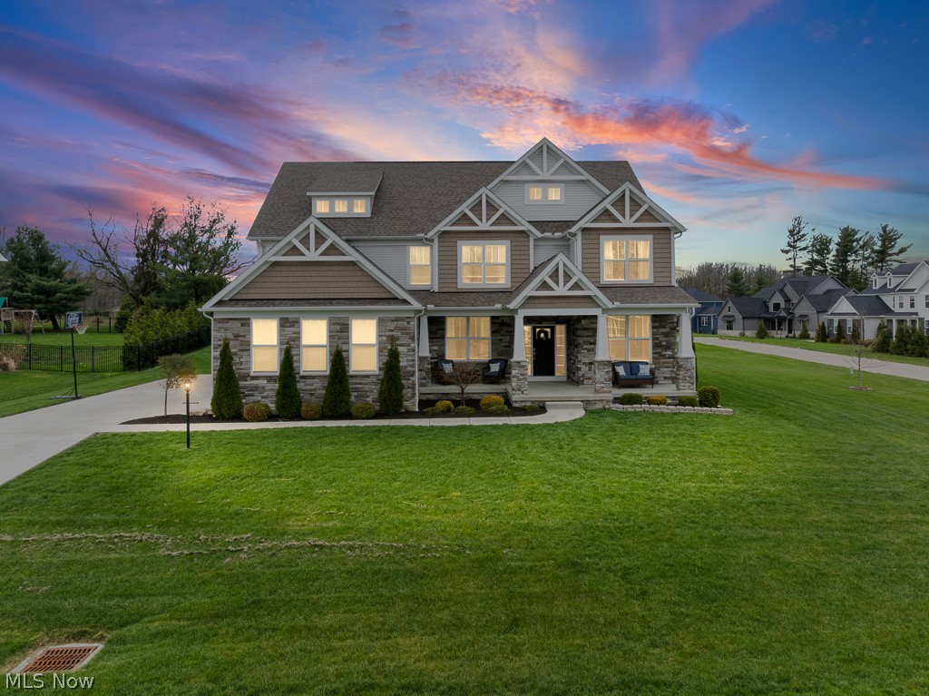 1316 Skyland Falls Boulevard, Hinckley, OH