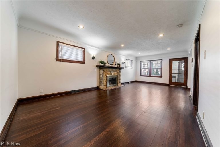 3598 Cedarbrook Road, University Heights, OH - Photo 3