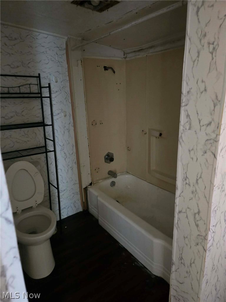 5636 Drake Avenue, Cleveland, OH - Photo 8