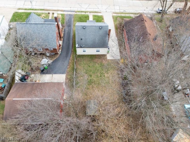 960 Washington Street, Wooster, OH - Photo 2