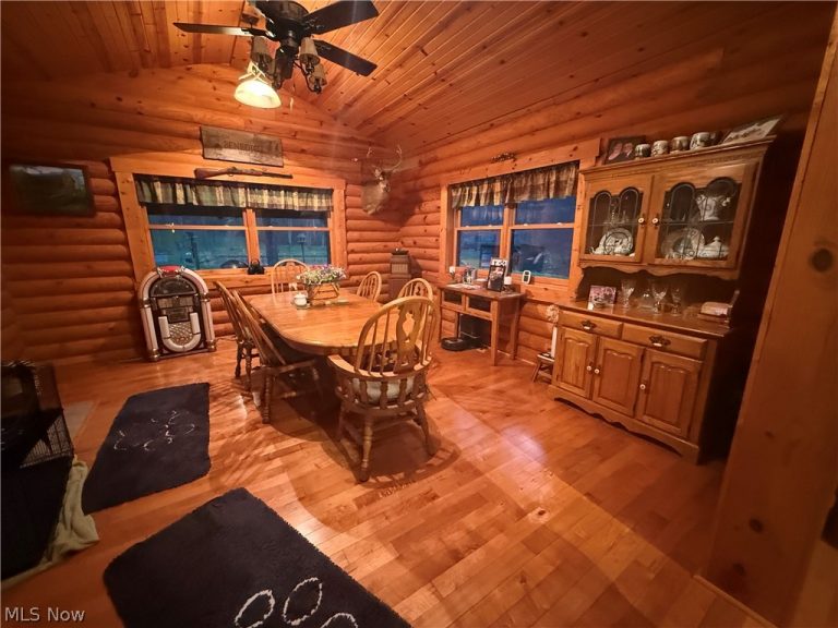53308 Opossum Run Road, Senecaville, OH - Photo 6