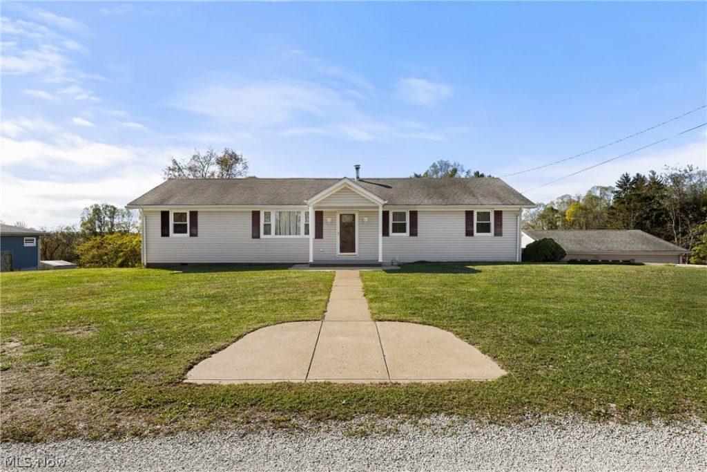 61060 Webb Heights Road, Shadyside, OH