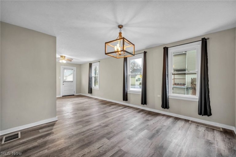 3623 Siam Avenue, Cleveland, OH - Photo 3