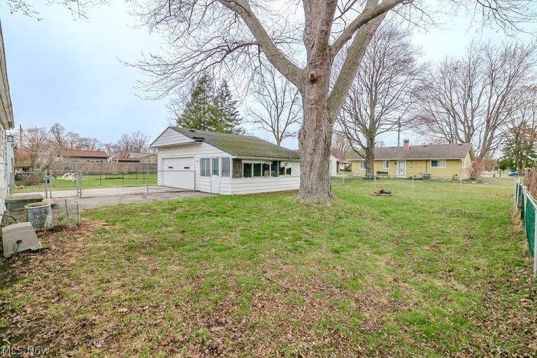 7165 Anthony Court, Madison, OH - Photo 5