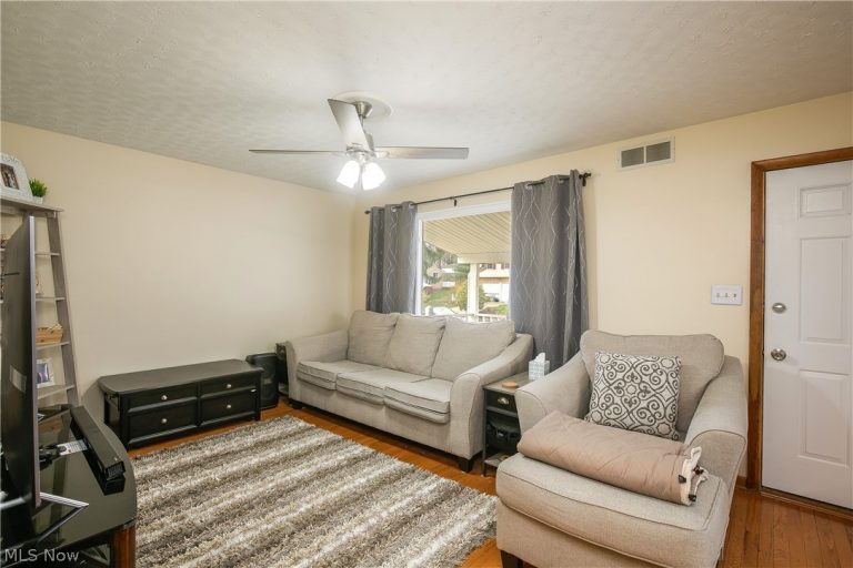 401 Moody Street, Akron, OH - Photo 6