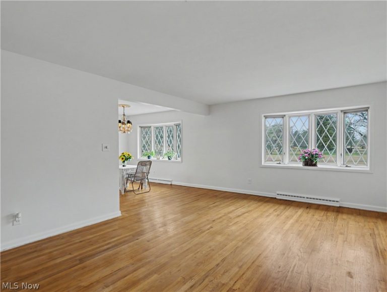 151 Roanoke Avenue, Cuyahoga Falls, OH - Photo 6