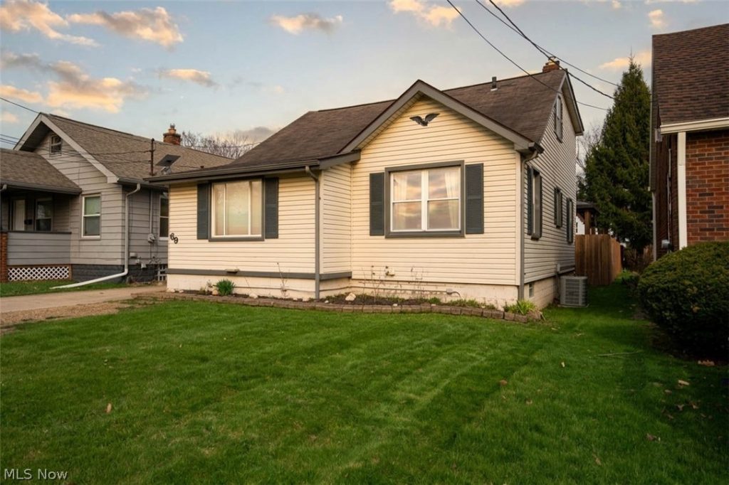 69 Belle Vista Avenue, Youngstown, OH