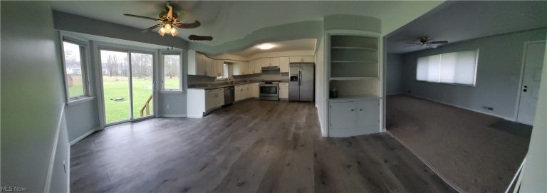 10755 Albion Road, North Royalton, OH - Photo 4