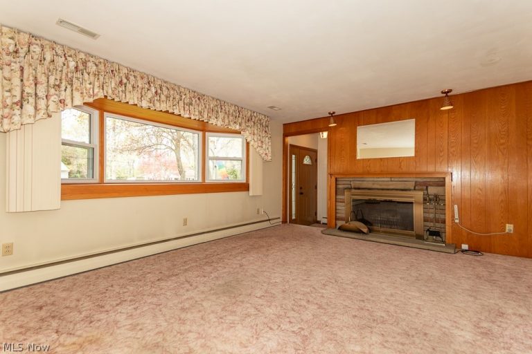 7003 Parmelee Drive, Mentor, OH - Photo 4